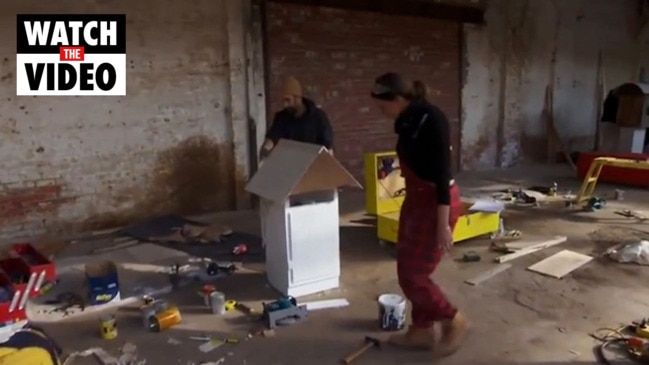 Contestants Sharon and Ankur struggle with the letterbox challenge (The Block)