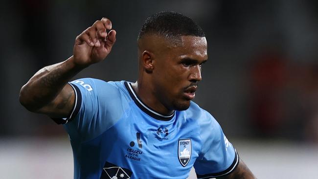 SYDNEY, AUSTRALIA - OCTOBER 19: Douglas Costa de Souza of Sydney FC controls the ball during the round one A-League Men match between Western Sydney Wanderers and Sydney FC at CommBank Stadium on October 19, 2024 in Sydney, Australia. (Photo by Jason McCawley/Getty Images)