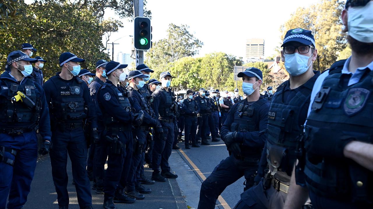 Police have been handed extra powers to combat Sydney’s rising coronavirus outbreak. Picture: NCA NewsWire/Bianca De Marchi