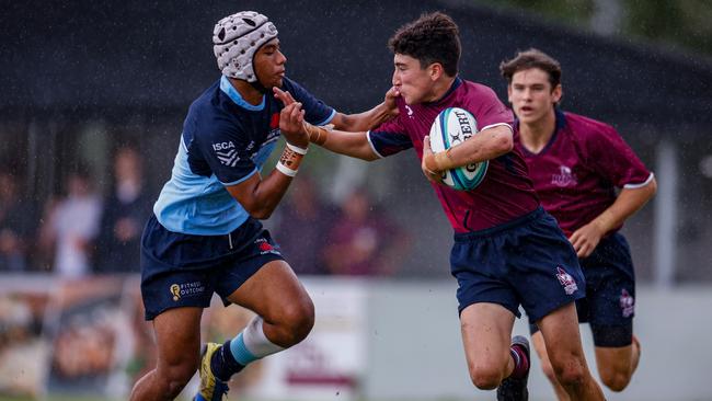 Action in the U15 match between Gen Blue and Queensland Reds. Pic: Kev Nagle