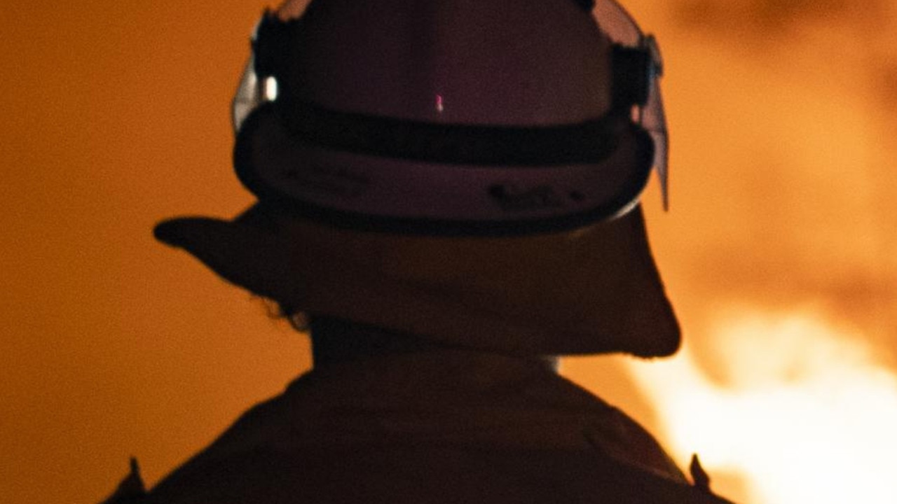 Howard shed fire: crews battle intense blaze to save home