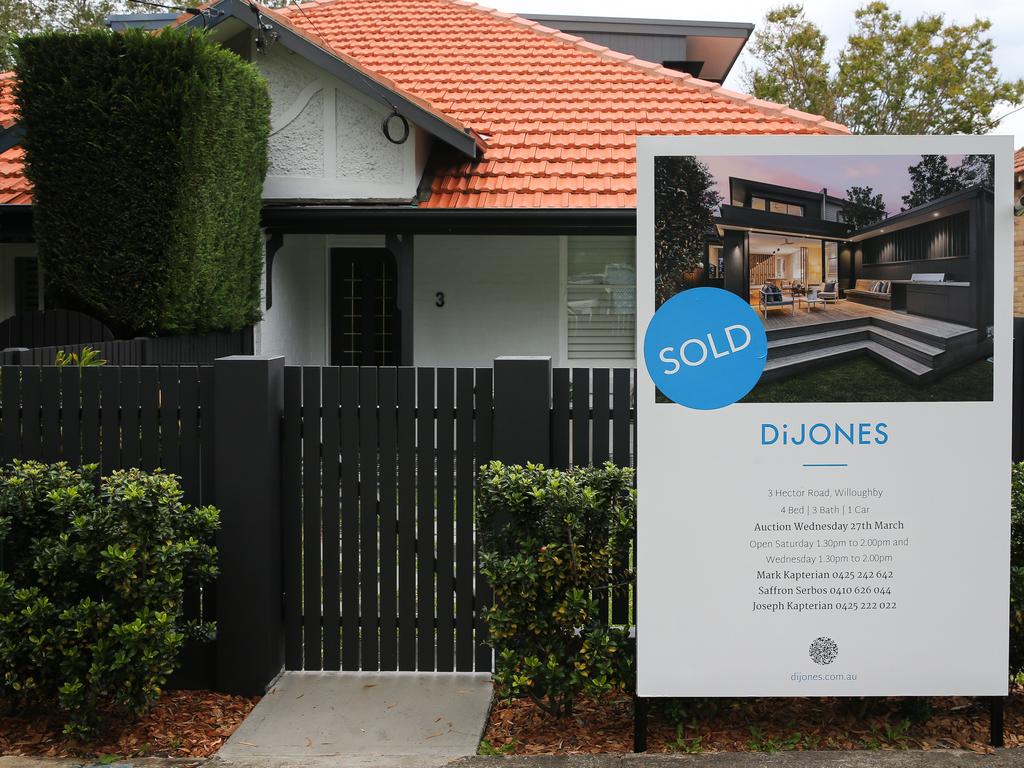 SYDNEY, AUSTRALIA: NewsWire Photos: APRIL 02 2024: A general stock view of a for sale sign on a home in the North Shore of Sydney, as Australian house prices hit record high for fifth consecutive month, making it increasingly difficult for new home buyers to get into the property market with the added cost of inflation. Picture: NCA NewsWire/ Gaye Gerard