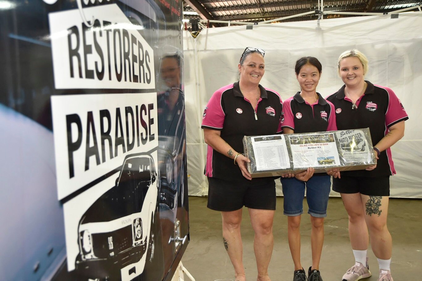 Tara Goodluck, Abby Chan and Kyah Budd. Stall holders set up for annual Swap Meet at Toowoomba Showgrounds. February 2019. Picture: Bev Lacey