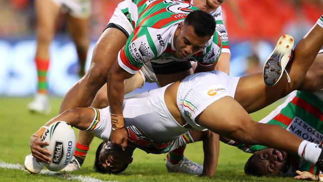 Peachey reached out to score in the final moments.