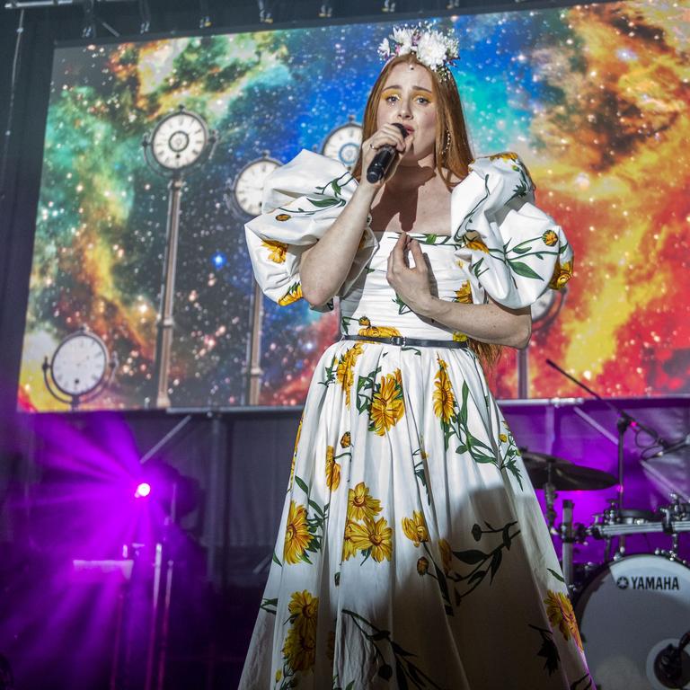 Friday nights headline act Vera Blue performs at the Toowoomba Carnival of Flowers Festival of Food and Wine. Picture: Nev Madsen.