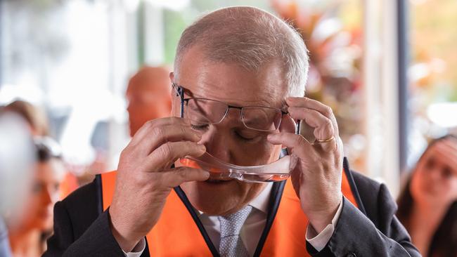 Two pairs of glasses proved to be too much for the Prime Minister to juggle: Jason Edwards