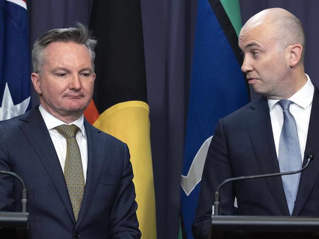 CANBERRA, AUSTRALIA - NewsWire Photos AUGUST 12, 2022: NSW Treasurer and Minister for Energy Climate Change Matt Kean with Energy Minister Chris Bowen and state and territory colleagues during a press conference in Parliament House win Canberra.Picture: NCA NewsWire / Gary Ramage