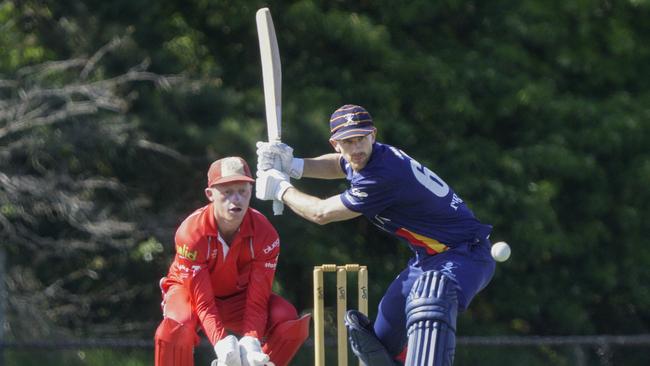 Old Peninsula batsman Justin Grant. Picture: Valeriu Campan