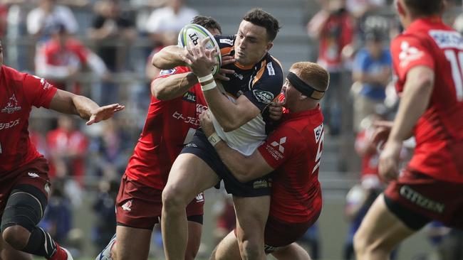 Brumbies' Tom Banks on the burst against the Sunwolves. Picture: AP Photo/Jae C. Hong