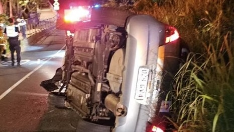 Teen girls roll car at Noosa, three injured.