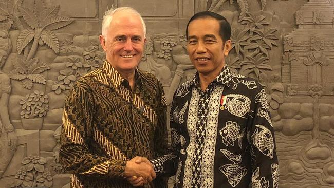 Malcolm Turnbull in Bali for the Our Ocean Conference with Indonesian leader Joko Widodo.