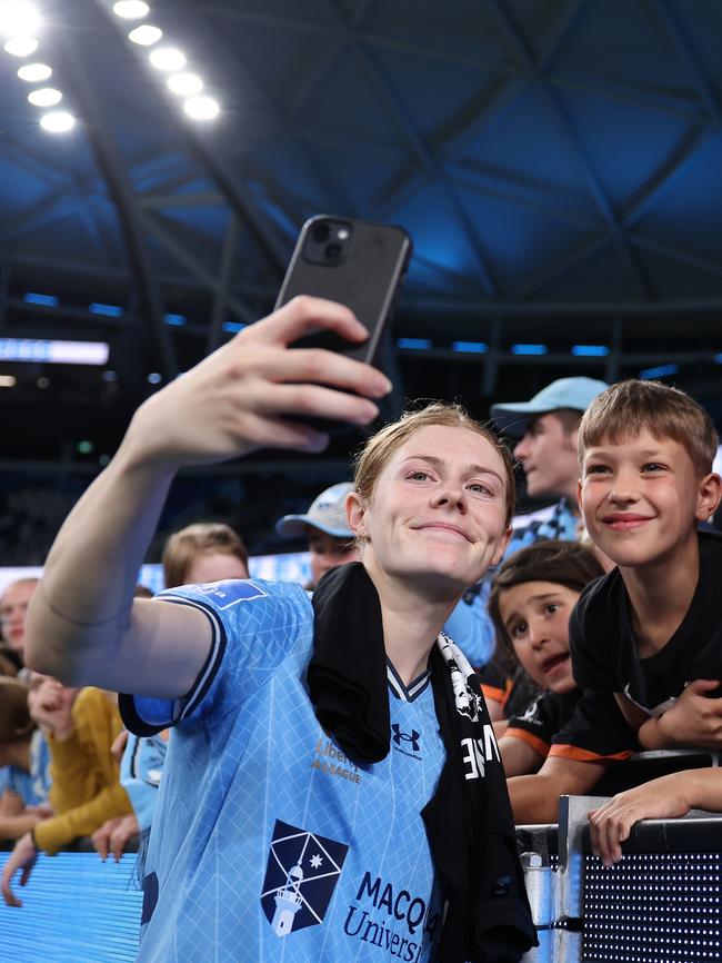 Fans flocked to Allianz Stadium. Picture: Mark Metcalfe/Getty