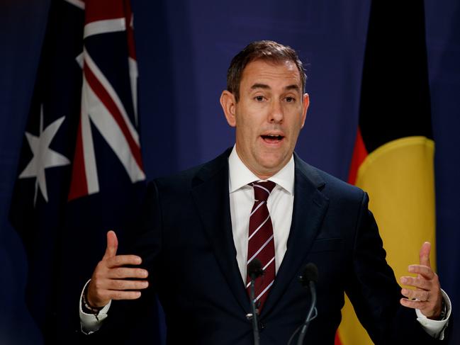 SYDNEY, AUSTRALIA - NewsWire Photos DECEMBER 4, 2024: Federal Treasurer Jim Chalmers during a press conference on Wednesday. Picture: NewsWire / Nikki Short