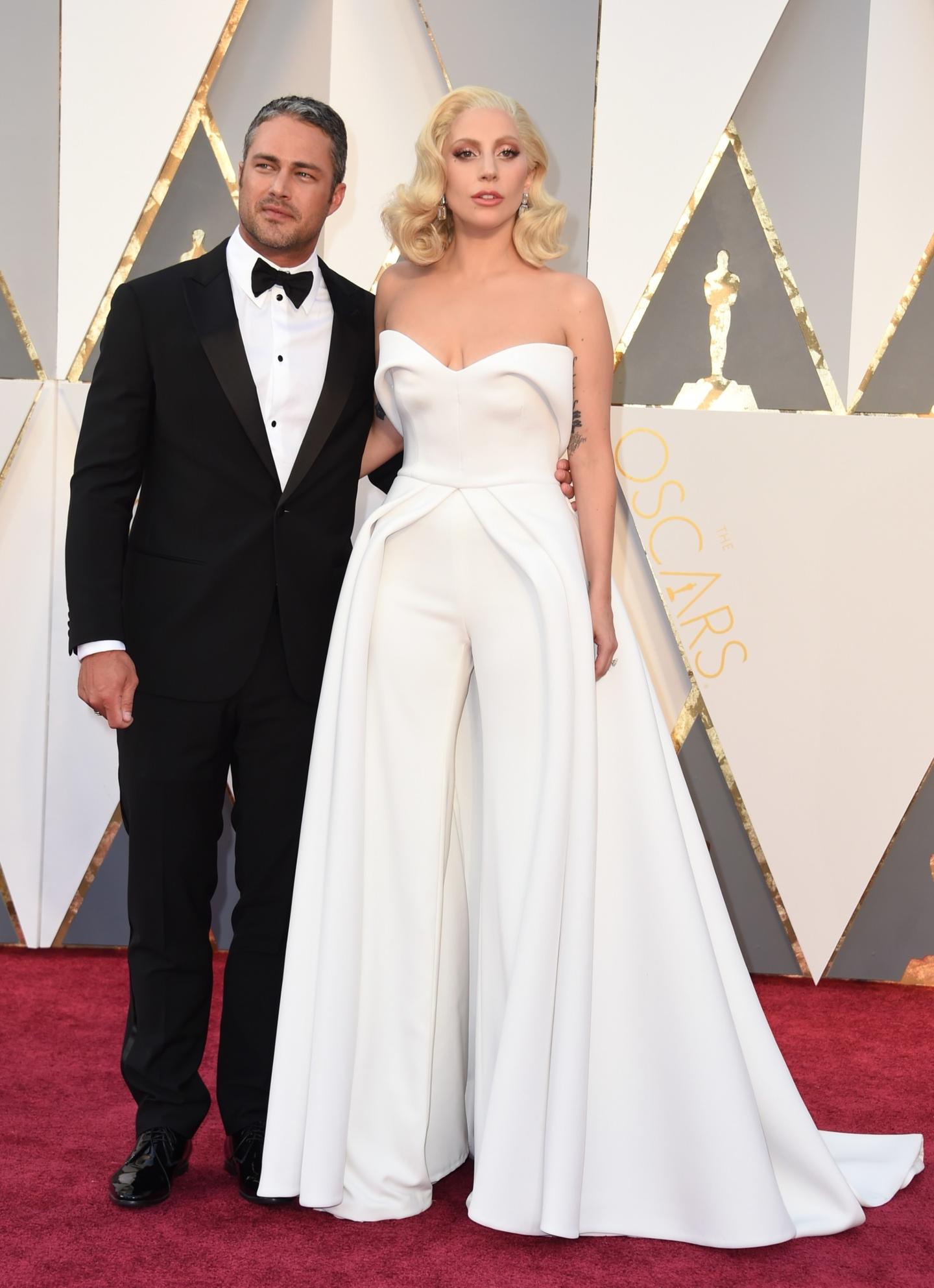 Lady Gaga is wearing Brandon Maxwell to the 2016 Oscars - Vogue