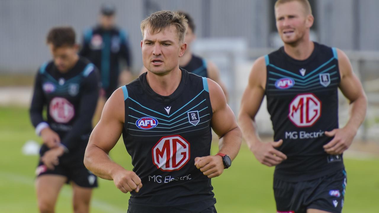 Ollie Wines is progressing well after surgery in 2022. Pic: Roy VanDerVegt