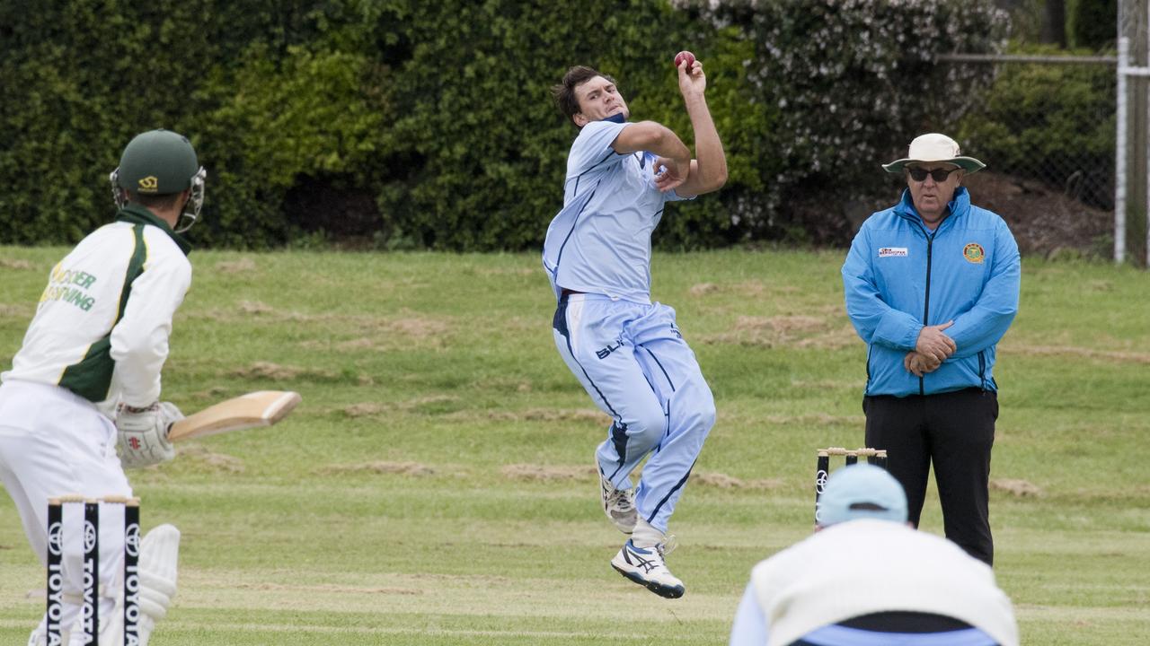 Andre Odendaal bowls for Toowoomba Cavaliers.