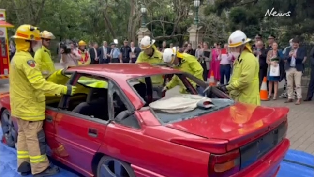 Hoon car gets dismantled