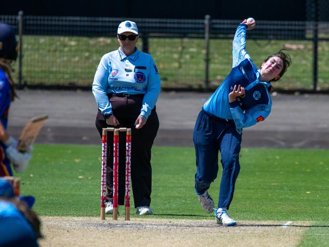 Alex Mavros bowling for Parramatta last season. Picture: Thomas Lisson