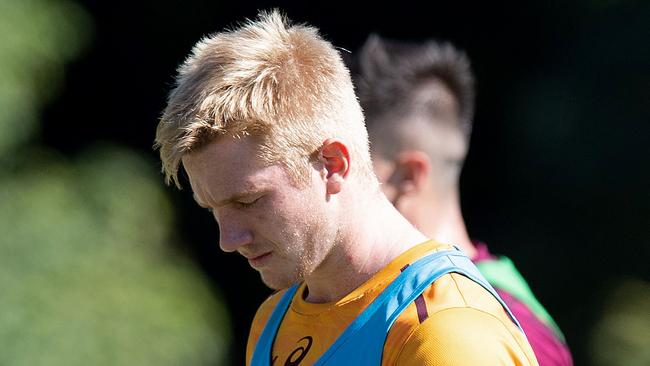 BRISBANE, AUSTRALIA - APRIL 27: Tom Dearden is seen during a Brisbane Broncos NRL training session at the Clive Berghofer Centre on April 27, 2021 in Brisbane, Australia. (Photo by Bradley Kanaris/Getty Images)