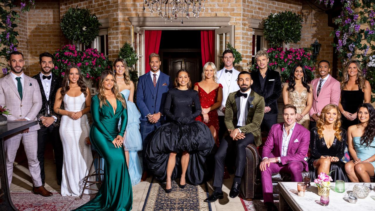 Brooke Blurton (centre) surrounded by all her potential new partners during <i>The Bachelorette</i> premiere.