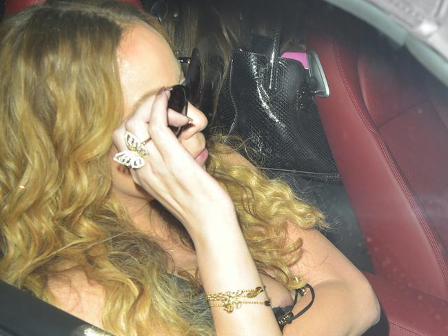 Mariah Carey nip slip: Wardrobe malfunction follows dinner with James  Packer, Photos