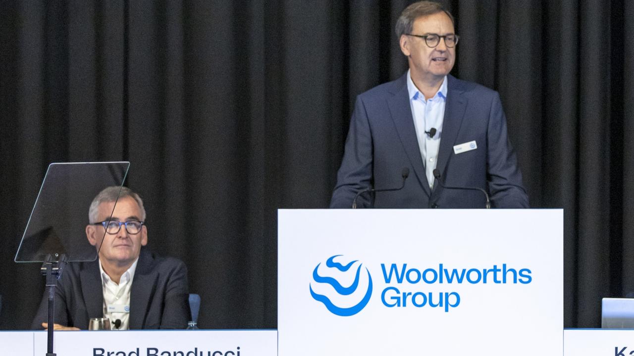 Woolworths Chairman Scott Perkins (right) at the 2023 Woolworths AGM in Sydney. Mr Perkins denied Mr Banducci’s shock resignation on February 21, 2024 was connected to the controversies that have hit the retailer in the early weeks of the year. Picture: Dallas Kilponen/Woolworths