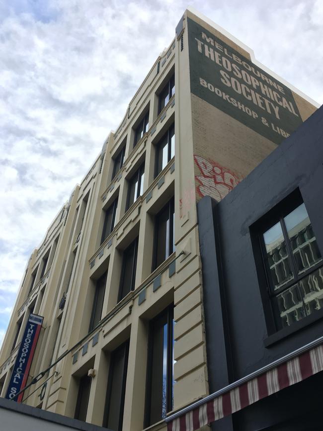 The Melbourne Theosophical Society has occupied the existing building since 1972.