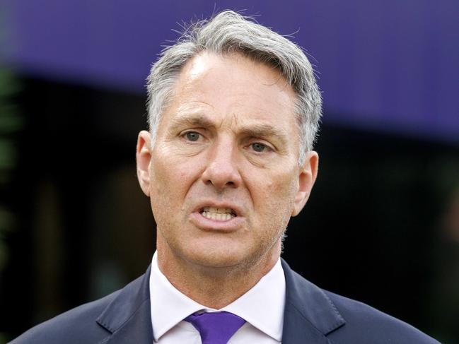 GEELONG, AUSTRALIA - NewsWire Photos  APRIL 14, 2025:   Deputy Prime Minister, Richard Marles at a doorstop in Geelong. Picture: NewsWire / David Geraghty