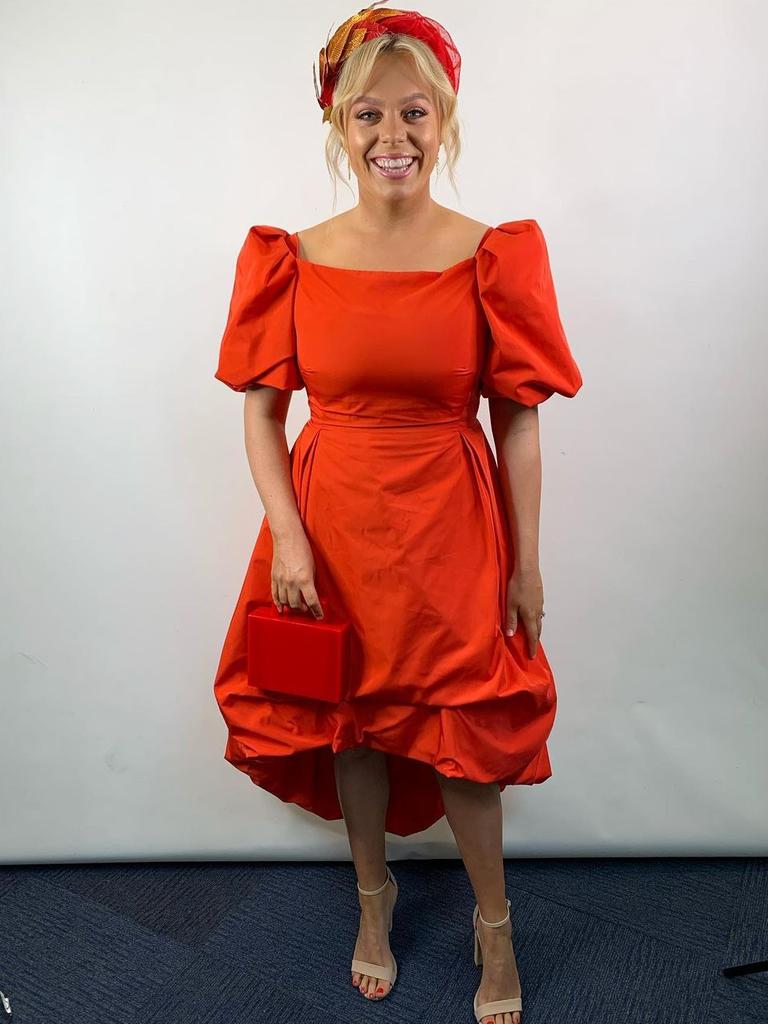 Channel 10 sports presenter Annie Kearney looks glamorous in all red. Picture: Instagram/anniemaykearney