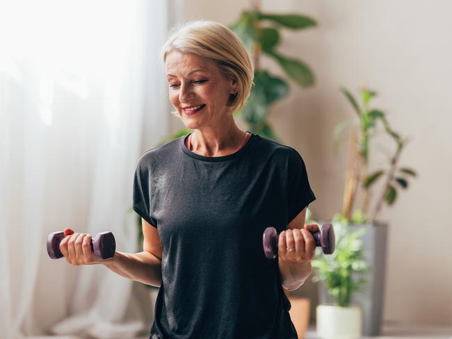 Three to five kilogram dumbbells are a good starting point for midlife women. Picture: iStock