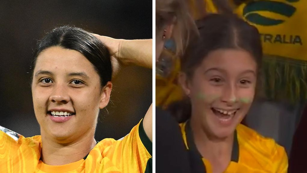 Sam Kerr proves a class act by giving away jersey, boots to fans