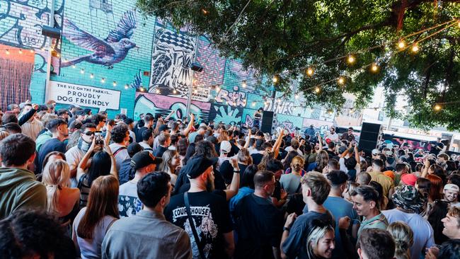 Crowds at Vic On The Park in Marrickville on Sunday. Picture: BCS Imaging