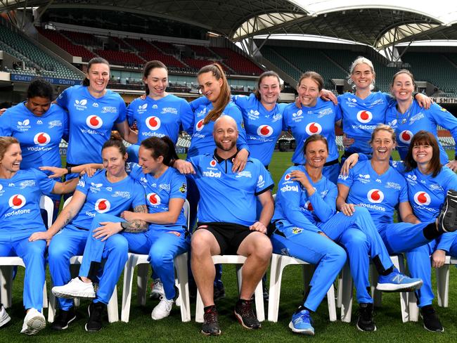 A team that travels well together, stays together. The squad: (Back L-R) Tabatha Saville, Tahlia McGrath, Annie O’Neil, Alex Price, Ellie Falconer, Darcie Brown, Katie Mack, Amanda-Jade Wellington. (Front L-R) Bridget Patterson, Sarah Coyte, Megan Schutt, Luke Williams (coach), Suzie Bates (captain), Sophie Devine and Tegan McPharlin Picture: TRICIA WATKINSON