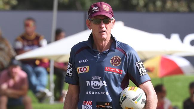 Wayne Bennett at Broncos training. Picture: Annette Dew