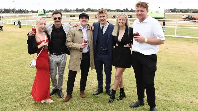 Swan Hill Cup 2024. Amy Fulton, Spencer Nicholls, Michael Hansen, Charlie Fawcett, Holly Fawcett, James Ison.