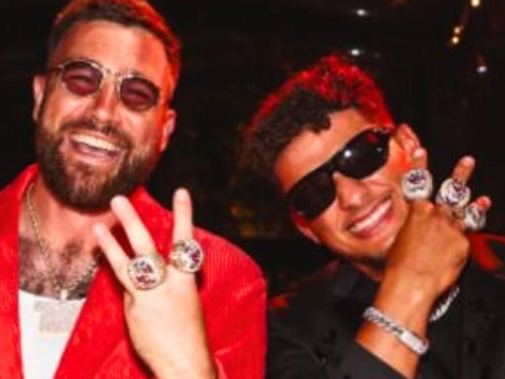 Travis Kelce and Patrick Mahomes show off the rings. Pic: Chiefs