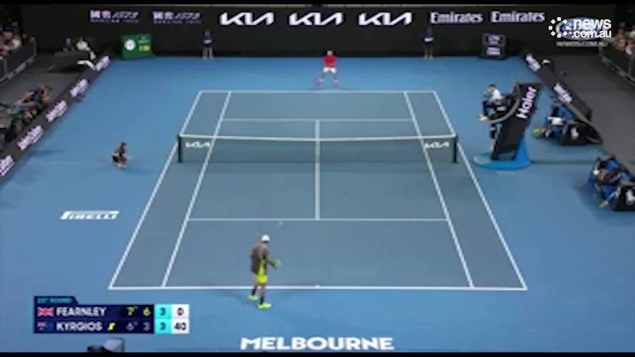 Kyrgios pulls out all the tricks in insane rally