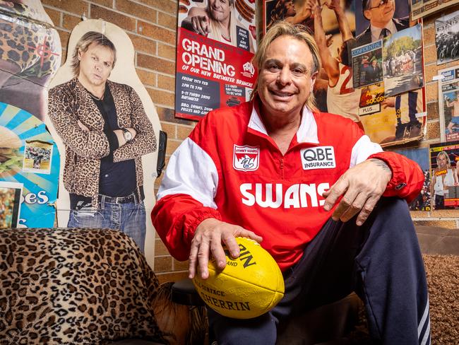 At home with Warwick Capper the Iconic swans player who played for both the Swans and Brisbane Lions. Picture: Jake Nowakowski