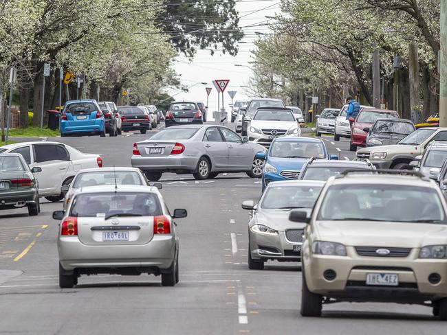 Covid Lockdown Traffic. Dandenong. Cleeland St. Picture: Tim Carrafa