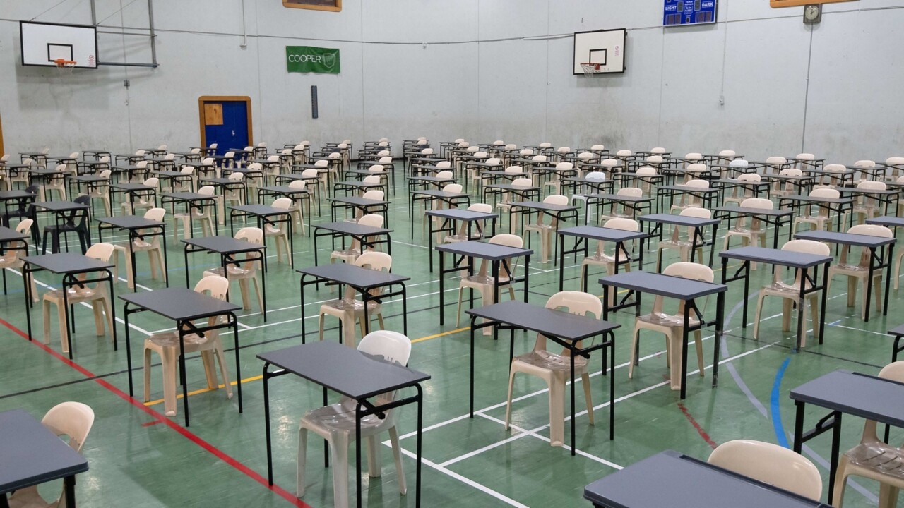 Victorian cases disrupt Year 12 exams