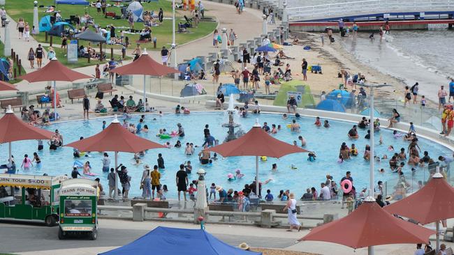 Hot weather pic eastern beach GeelongEastern beach pool Picture: Mark Wilson