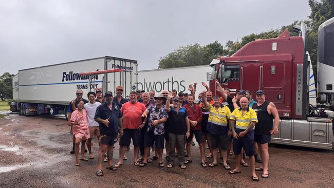 Stranded travellers and truckies were still in high spirits at the Greenvale Roadhouse on February 9, thanks to generosity from the community. Picture: Supplied.