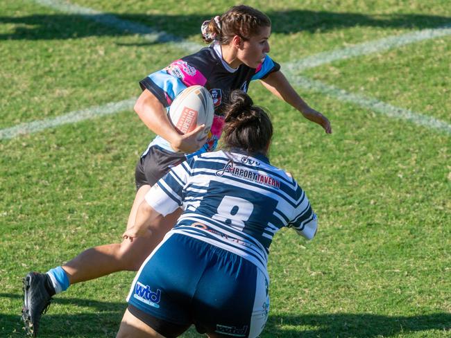 Sharks’ Chloe Callaghan showing plenty of pace. Picture: Che Chorley