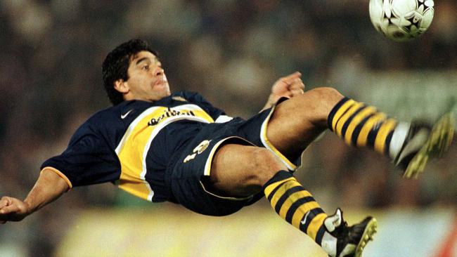 Maradona: “He was built like you wouldn’t believe.”