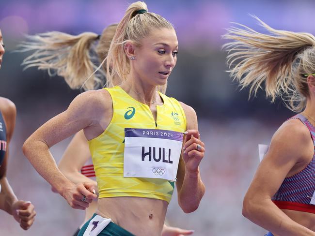 Jessica Hull crushed her heat of the Women's 1500m. Picture: Getty Images