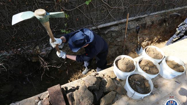 Police concluded their forensic investigation and search of Lynette Dawson’s former Bayview home. Picture: NSW Police.