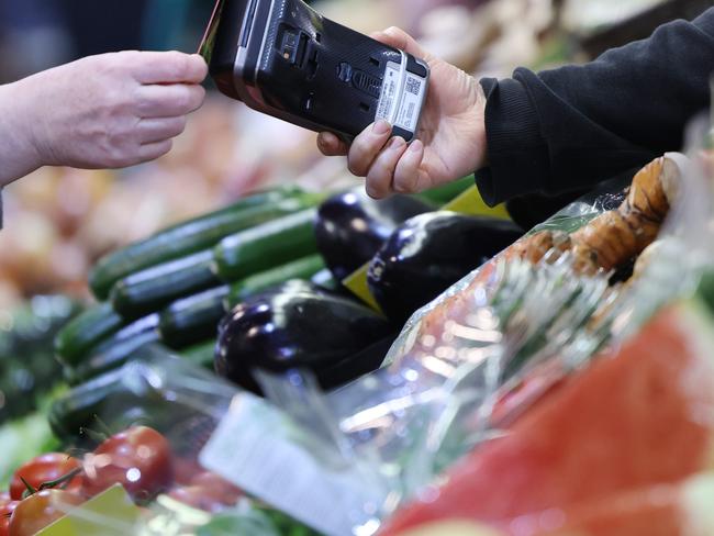 ADELAIDE, AUSTRALIA - NewsWire Photos JUNE 21, 2022: A general view of Fruit and Vegetables at the Adelaide Central Market. Prices of food  have risen around the world. Picture: NCA NewsWire / David Mariuz