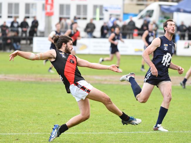 Frankston's Jason Kingsbury won the Nepean league’s George Osborne Medal. Picture: James Ross