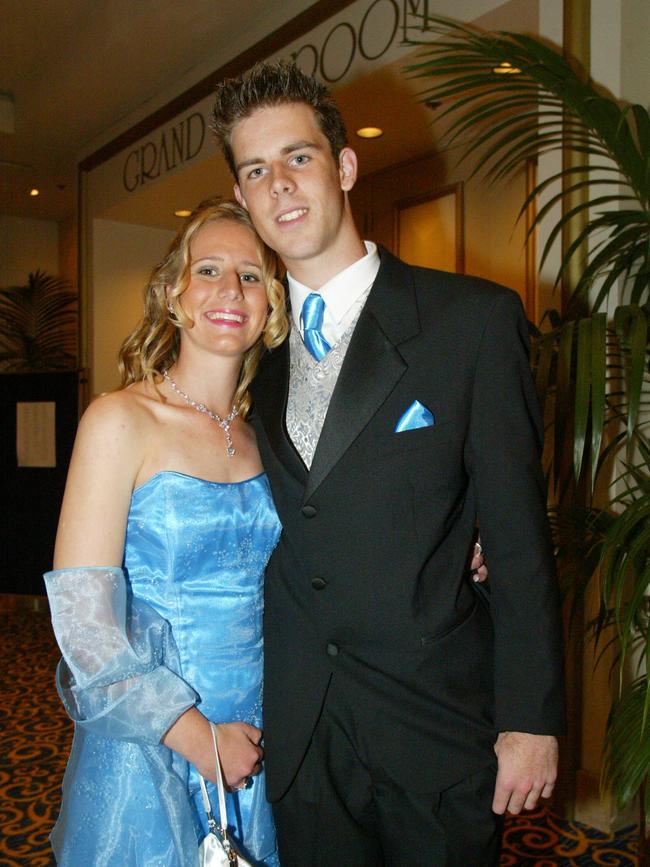 JULY 31, 2004: Emmanuel College Formal at the Gold Coast International. Melissa Cameron and Daniel Johnson. PicAlex/Carter - education socials