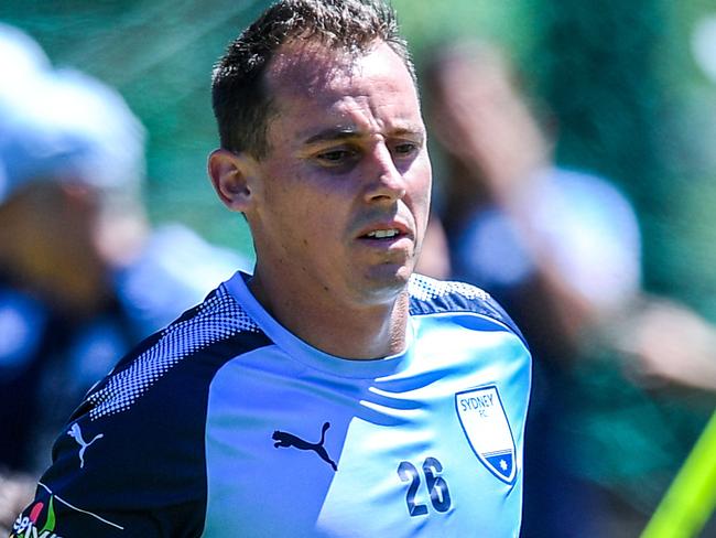 Sydney FC Defender Luke Wilkshire during a training session in Sydney, Thursday, January 18, 2018. (AAP Image/Brendan Esposito) NO ARCHIVING